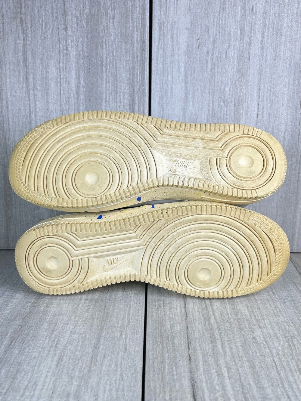 Nike Air Force 1 One LV8 Taupe Paint Splatter Sneaker Shoes Womens Size 8.5 7Y - Picture 9 of 11